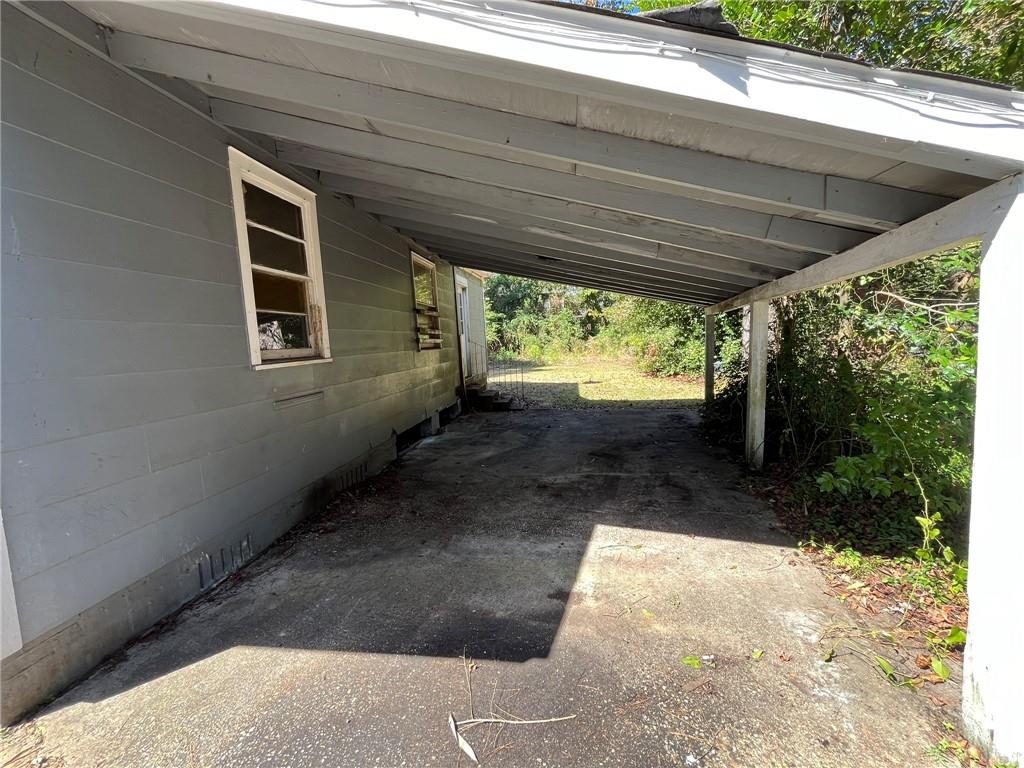 563 Oak Drive Court