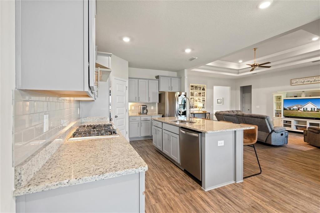 12899 Sanderling Loop