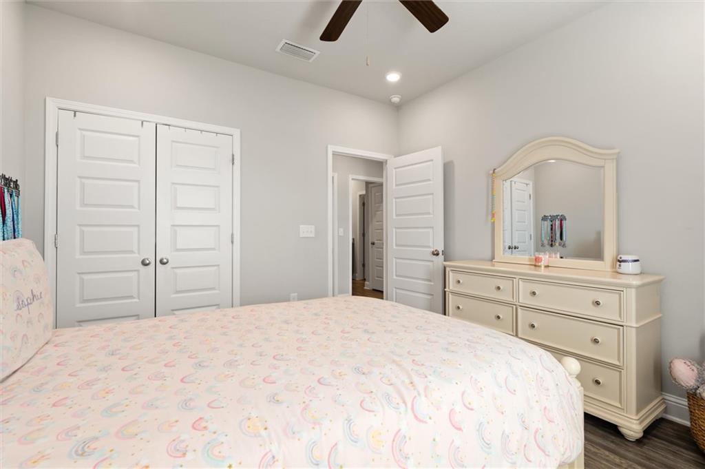 12899 Sanderling Loop