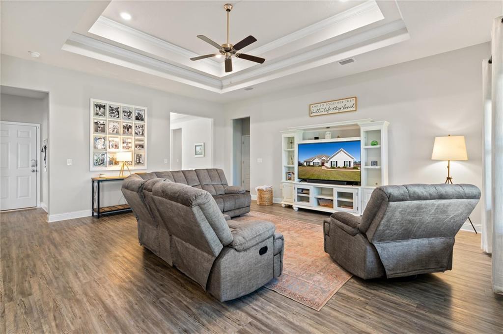 12899 Sanderling Loop