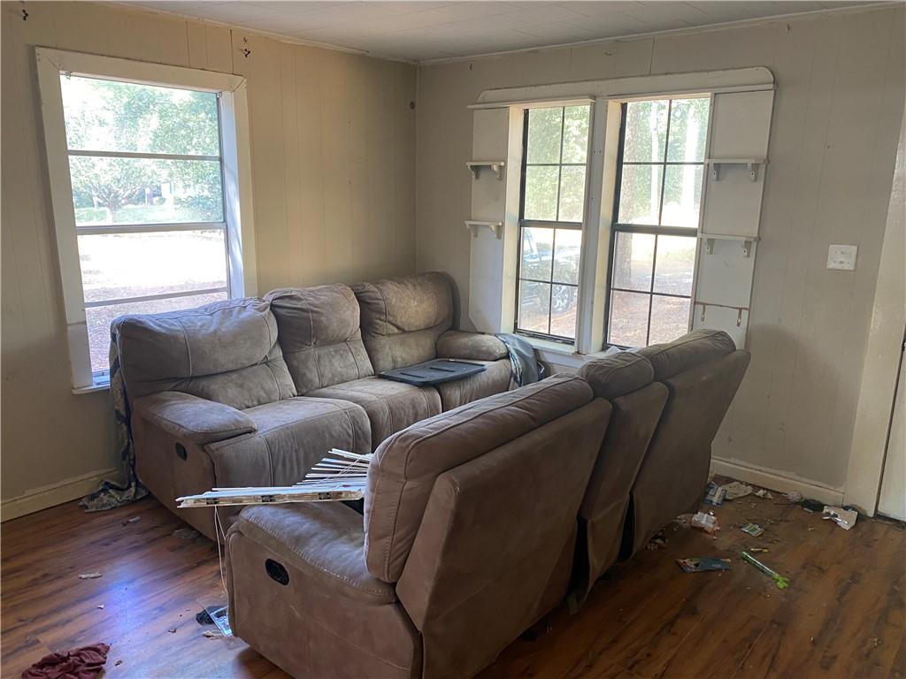 309 Valley Road
