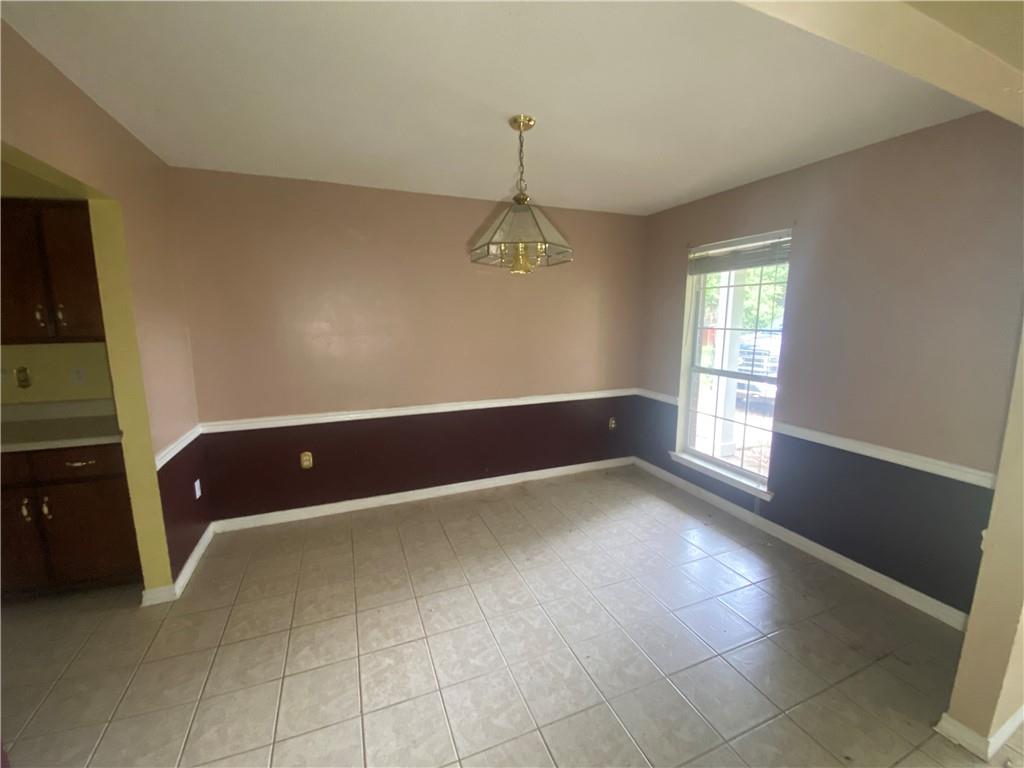 3024 Belle Fontaine Circle