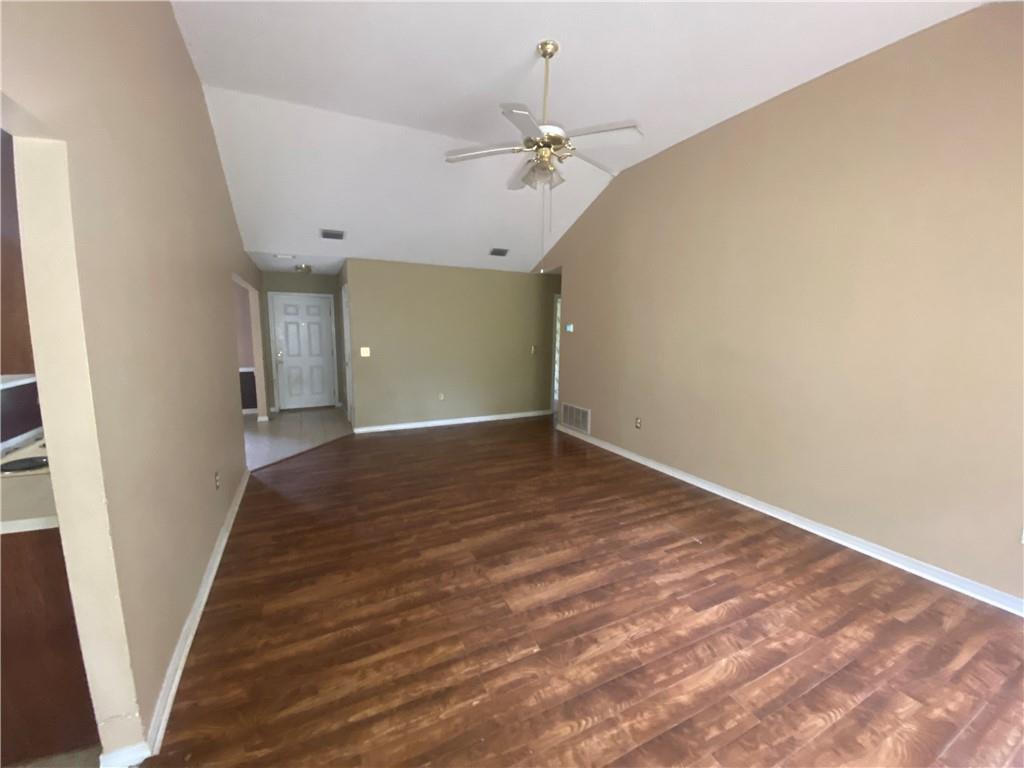 3024 Belle Fontaine Circle