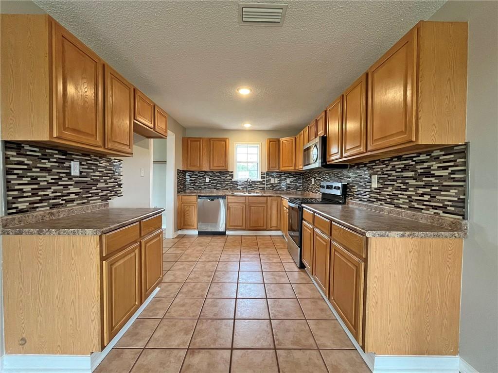 9240 Gulley Way E, St. Elmo