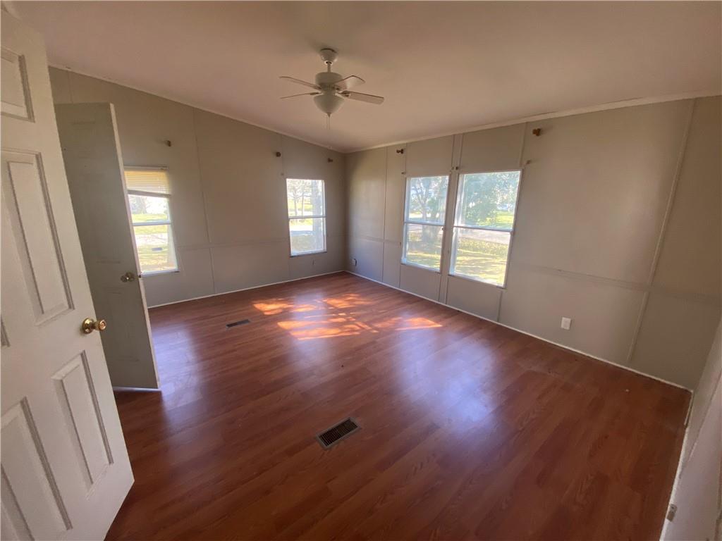 1501 Lois Drive