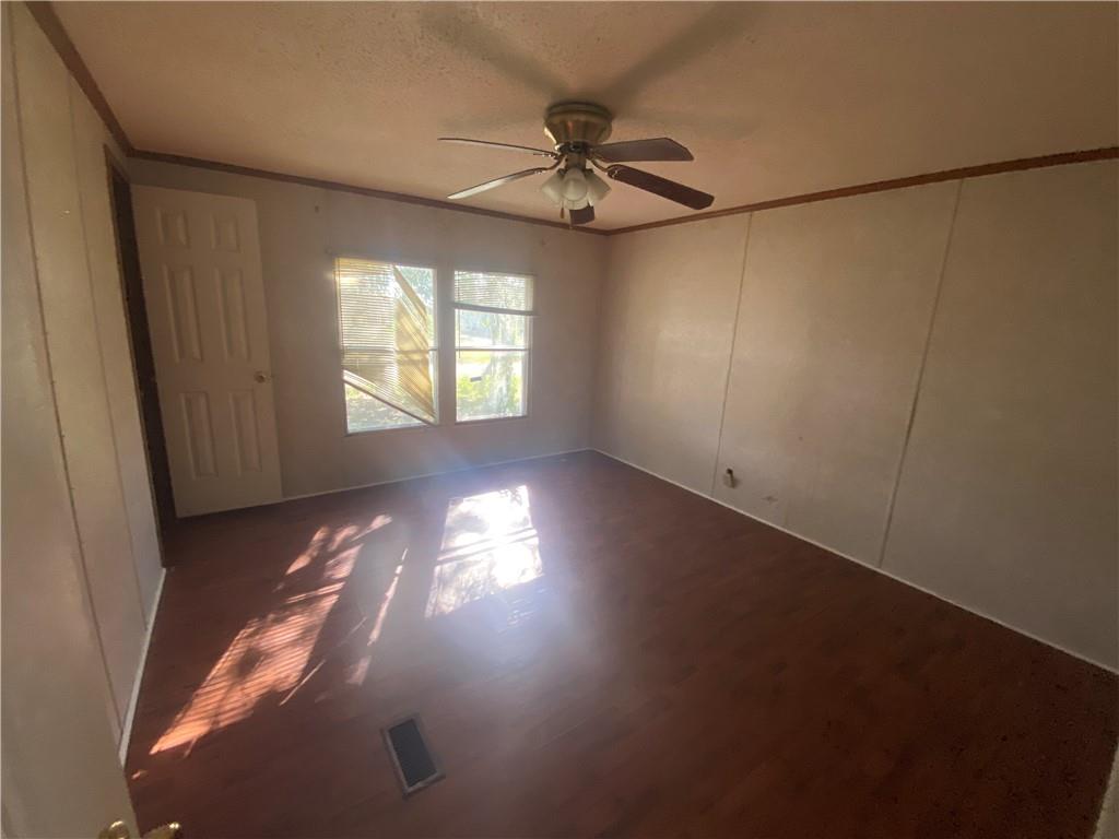 1501 Lois Drive