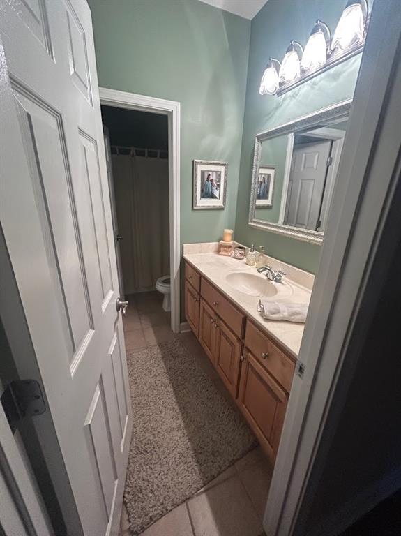 2070 Autumn Leaf Drive W, Mobile