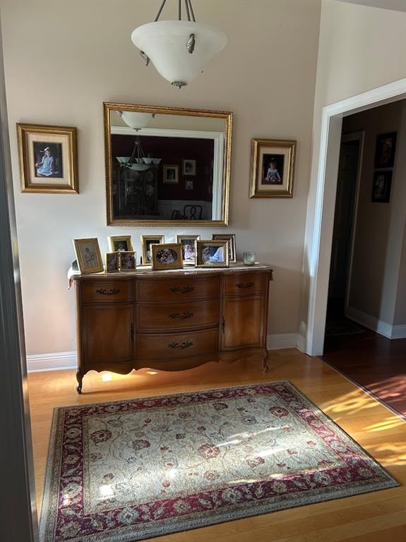 2070 Autumn Leaf Drive W, Mobile