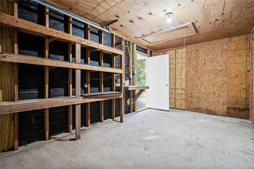 12700 Longview Drive