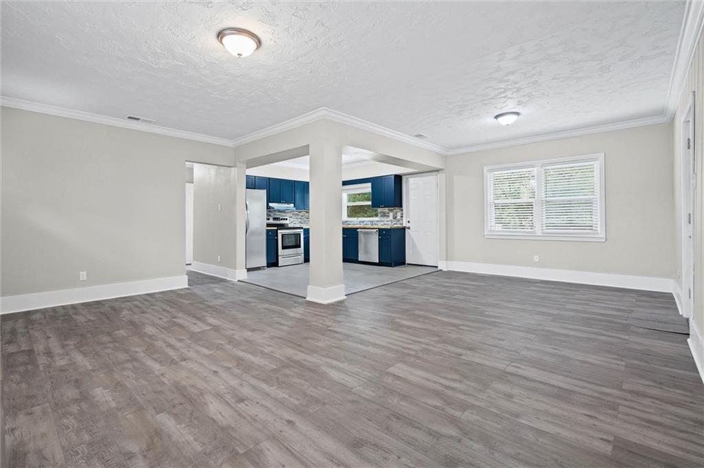 12700 Longview Drive