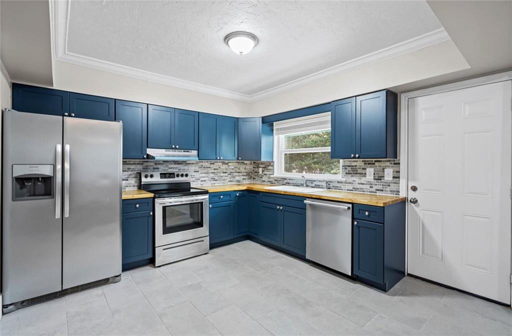 12700 Longview Drive