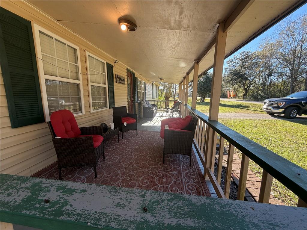 9555 Jeff Hamilton Road