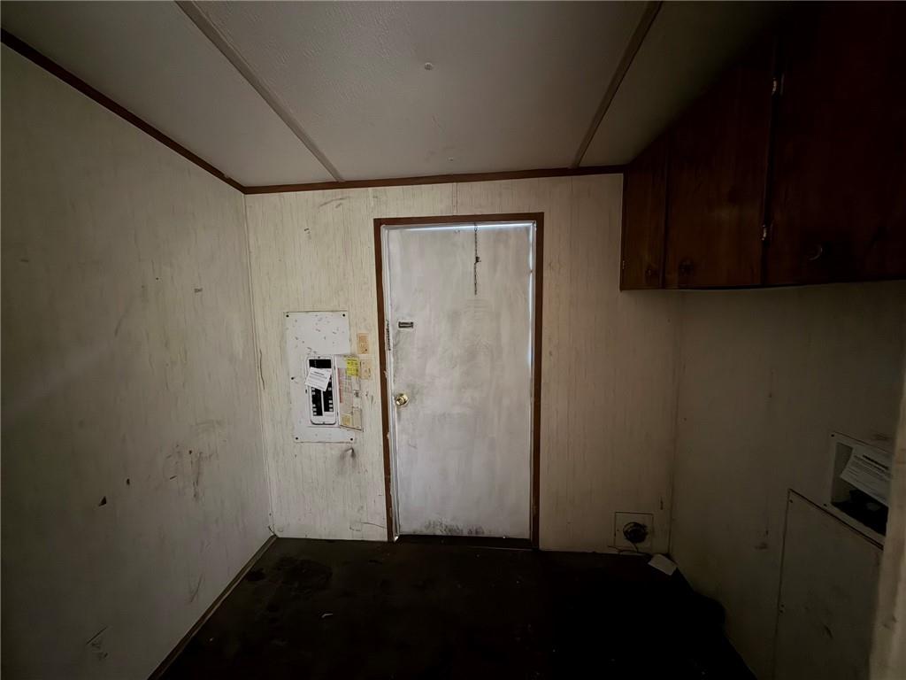 7431 Old Military Road