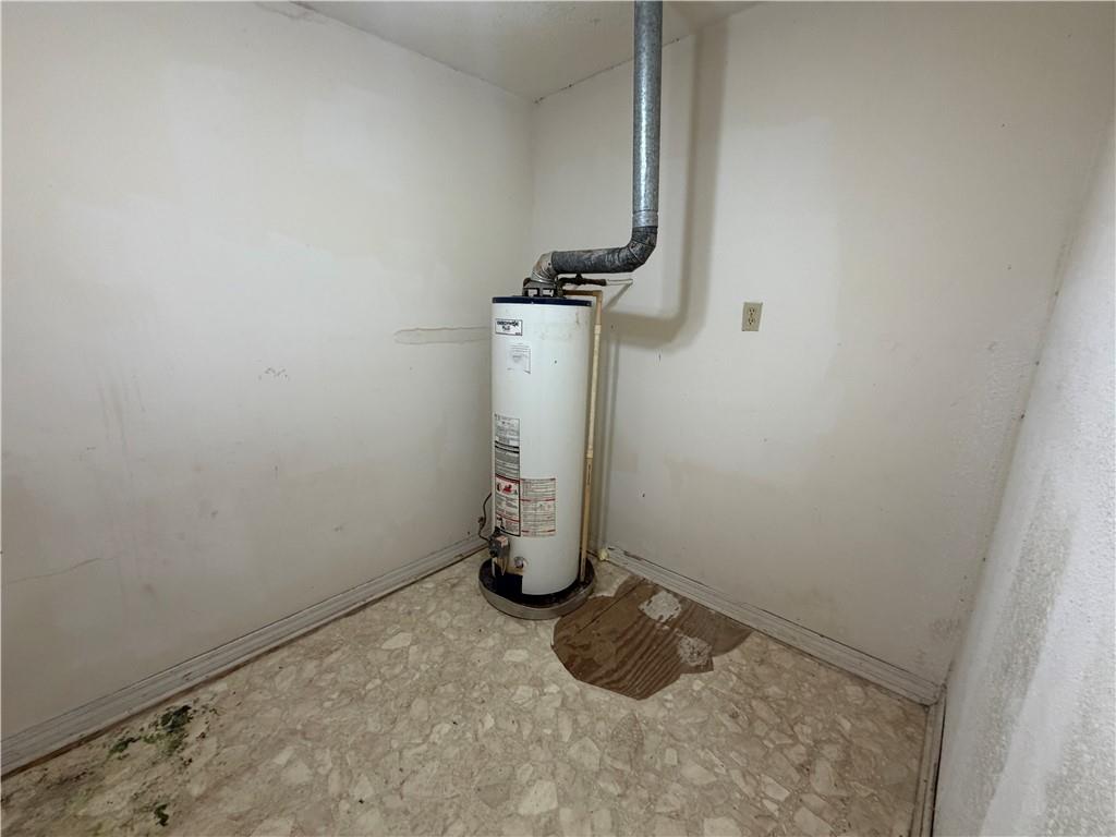 551 E Downing Street