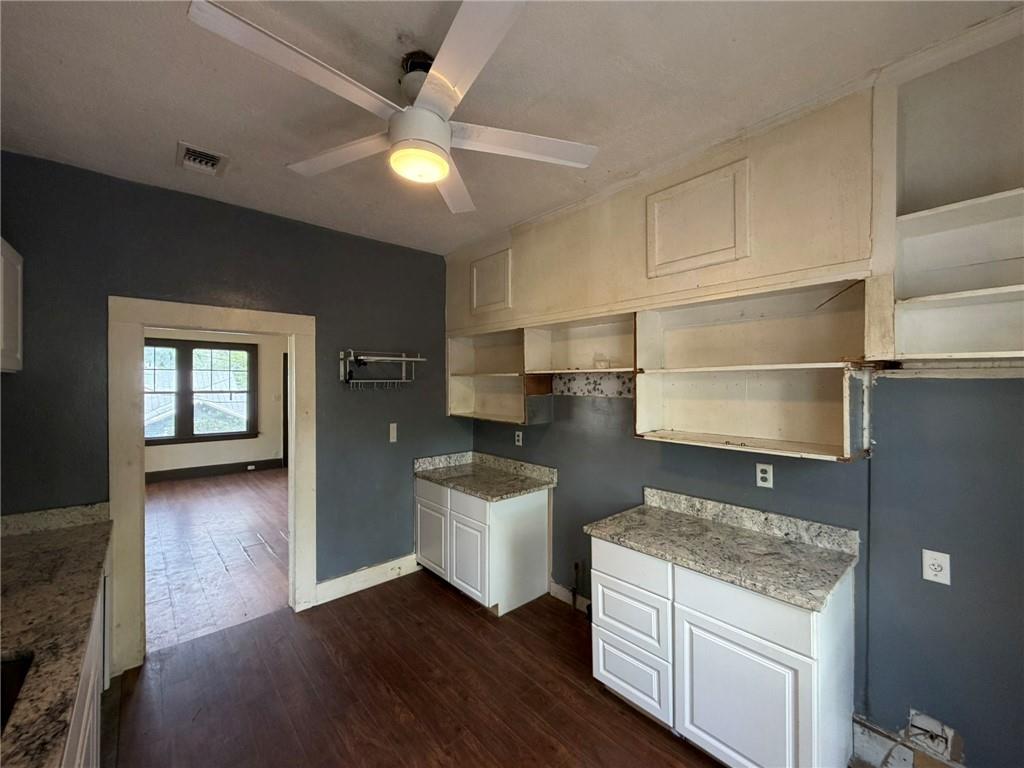 302 6th Street