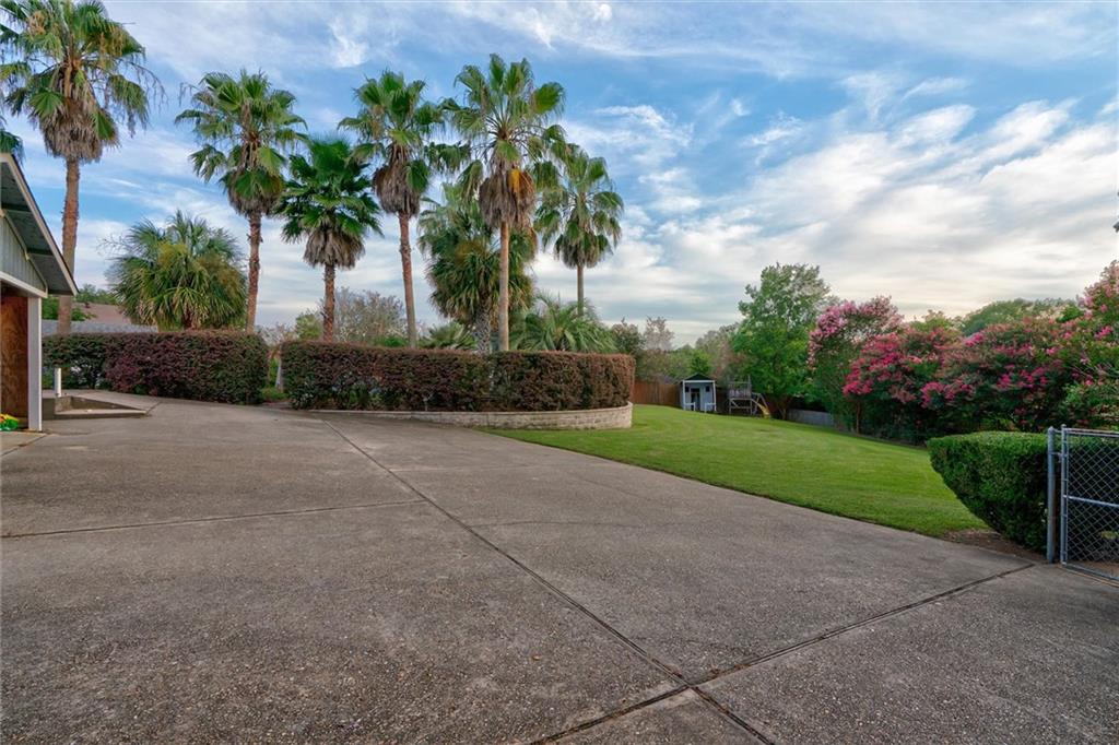 1700 Pennsylvania Place