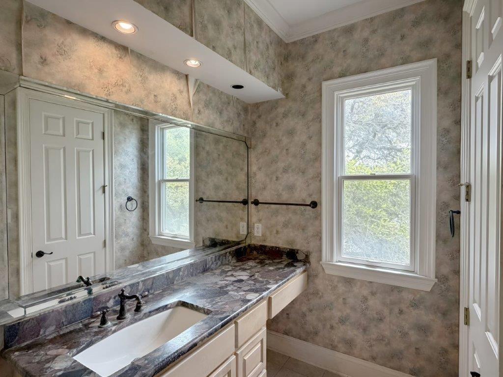 9057 Dauphin Island Parkway