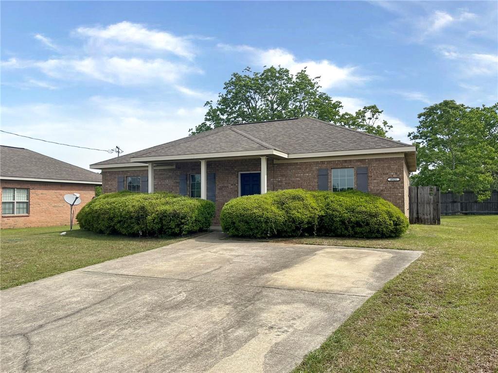 4925 Catahoula Drive