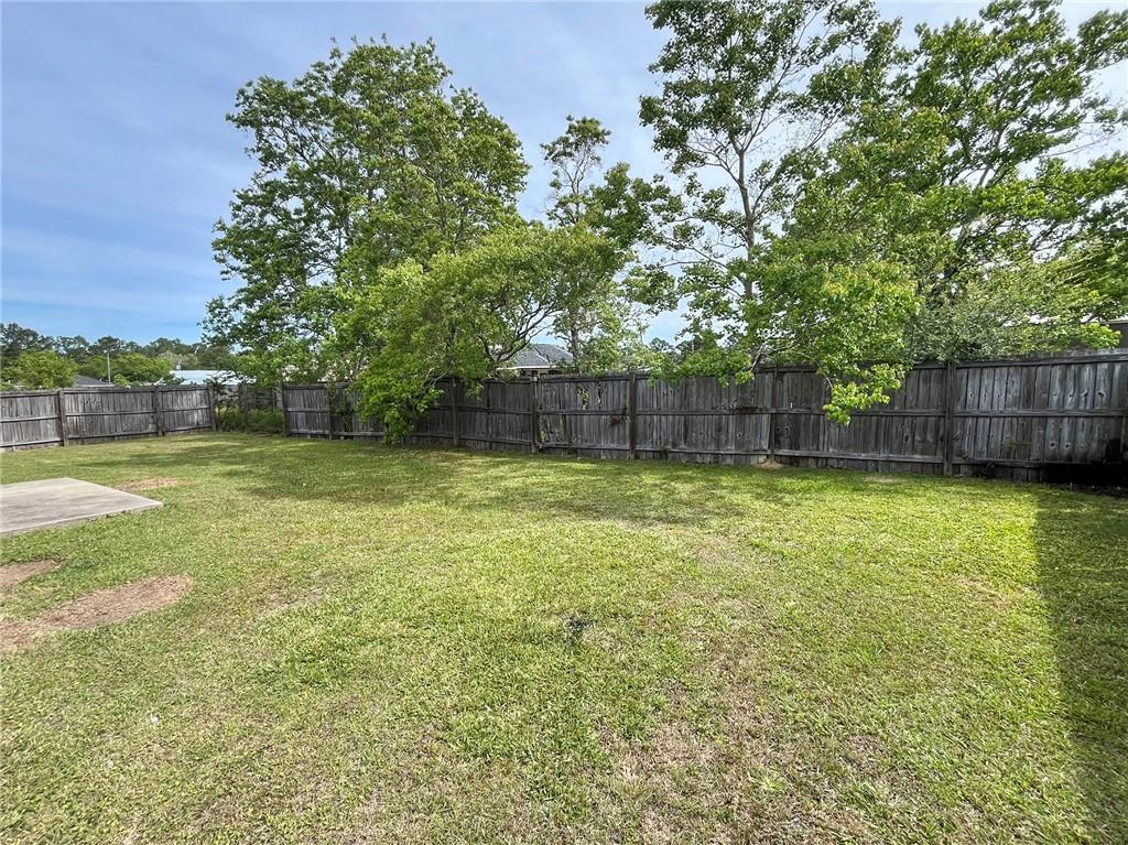 4925 Catahoula Drive