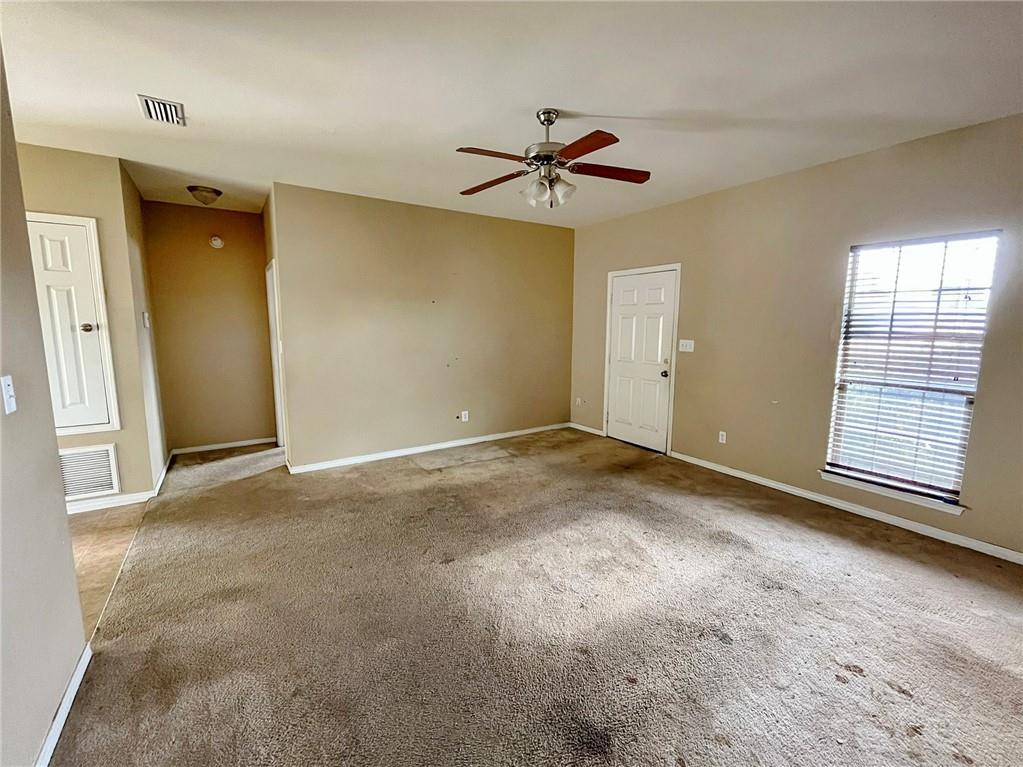 4925 Catahoula Drive