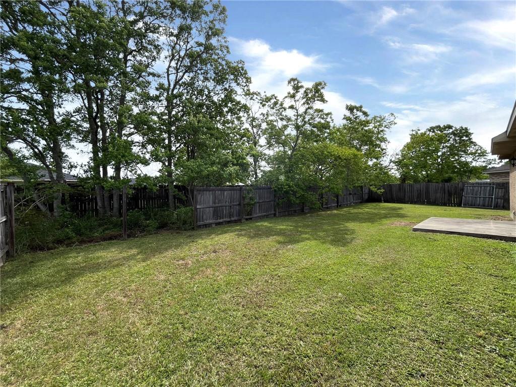 4925 Catahoula Drive