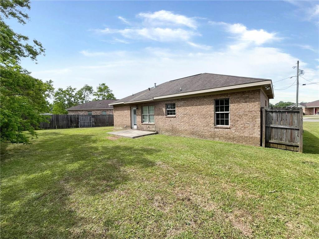 4925 Catahoula Drive