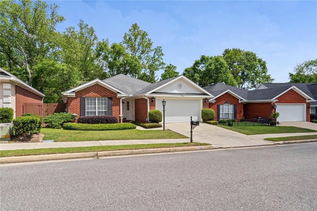 7086 Crown Pointe Drive