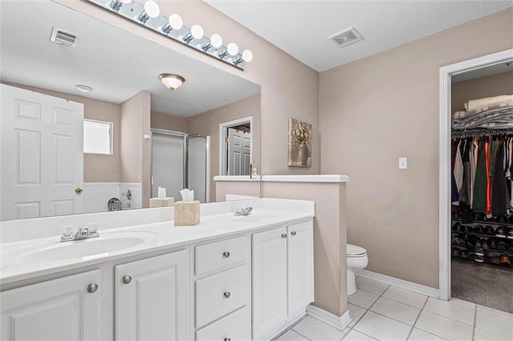 7086 Crown Pointe Drive