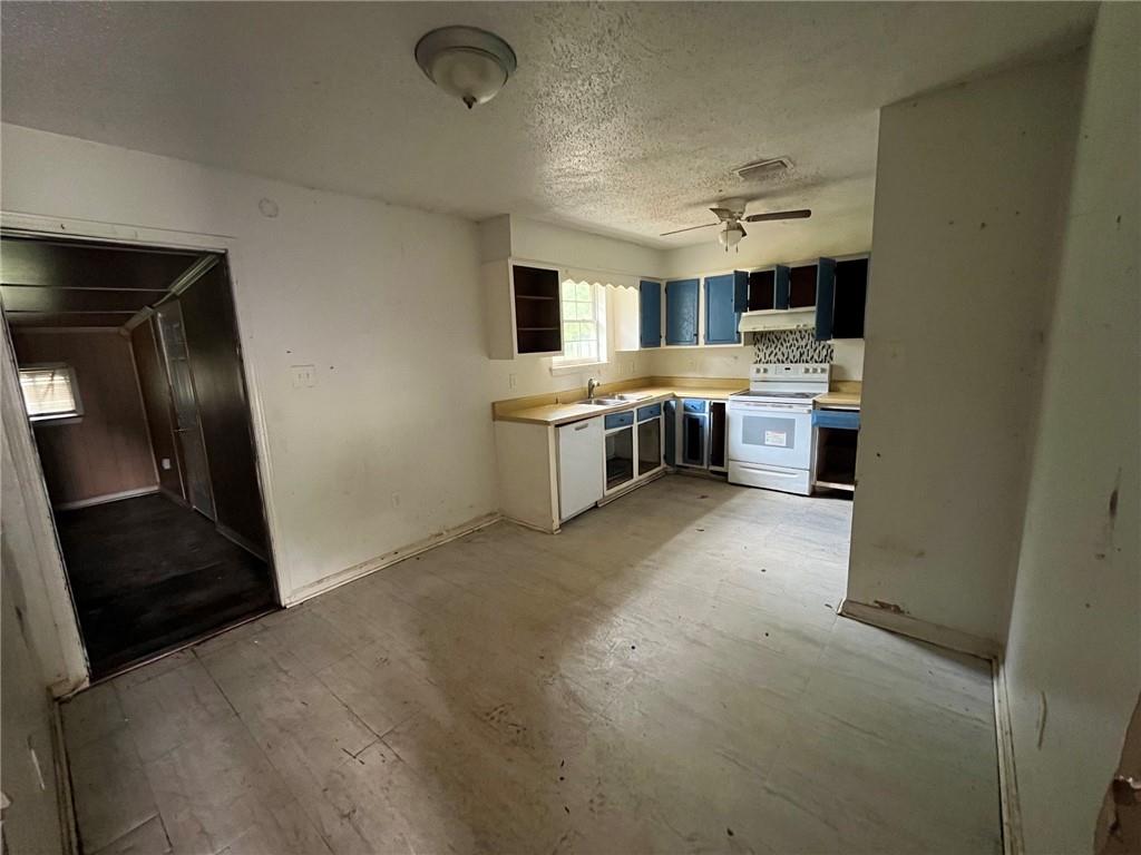 3002 Cottage Knoll Drive