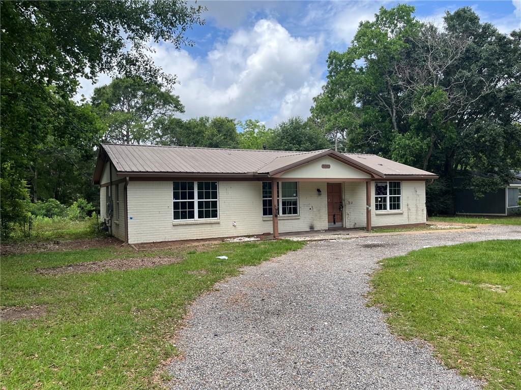 3002 Cottage Knoll Drive