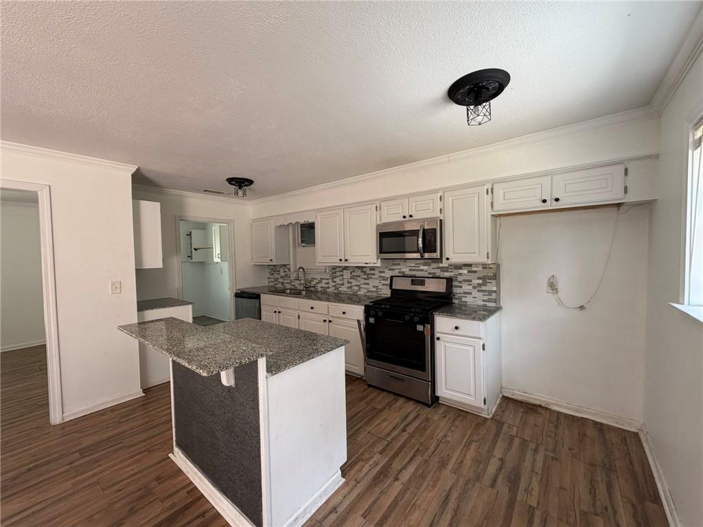 7057 Arbor Drive