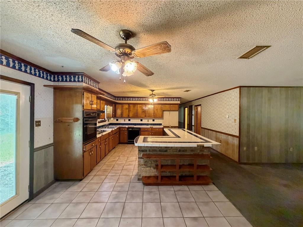9910 I-10 Service Road