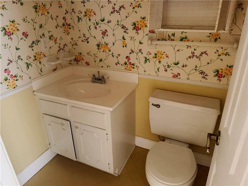 3505 Shadowwood Court