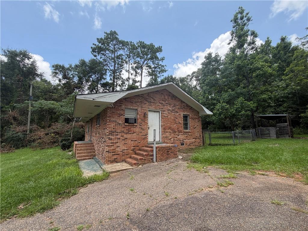 9360 Vickers Road