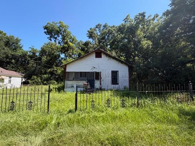 339 Bronner Street