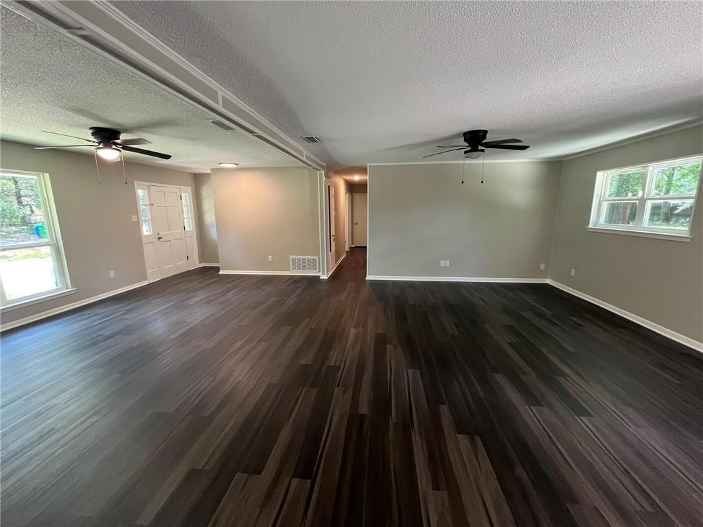 914 Joaneen Drive