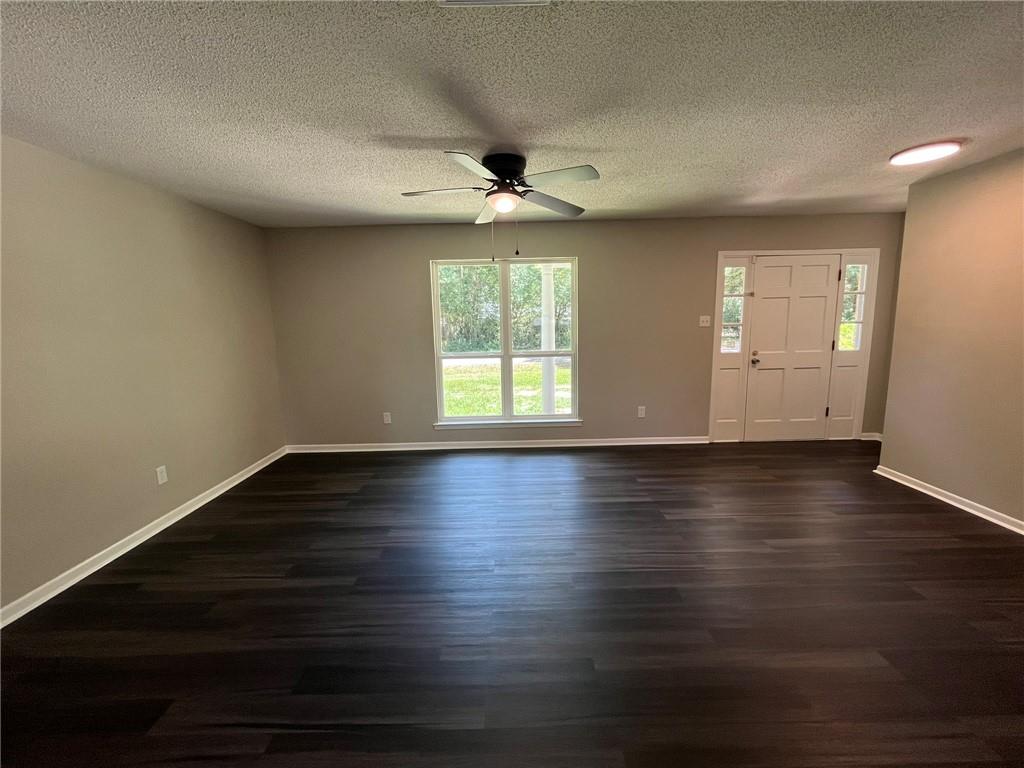 914 Joaneen Drive