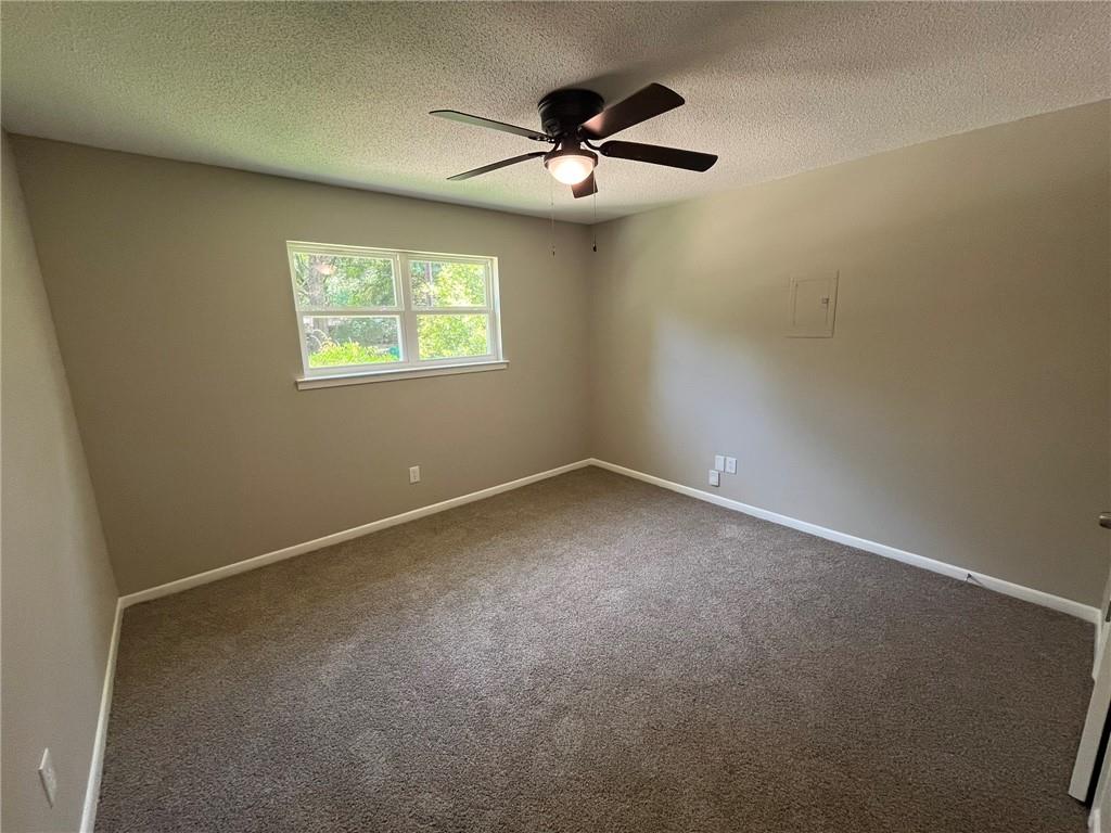914 Joaneen Drive