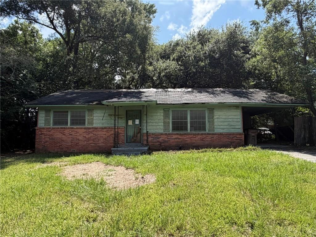 3011 W Curry Drive