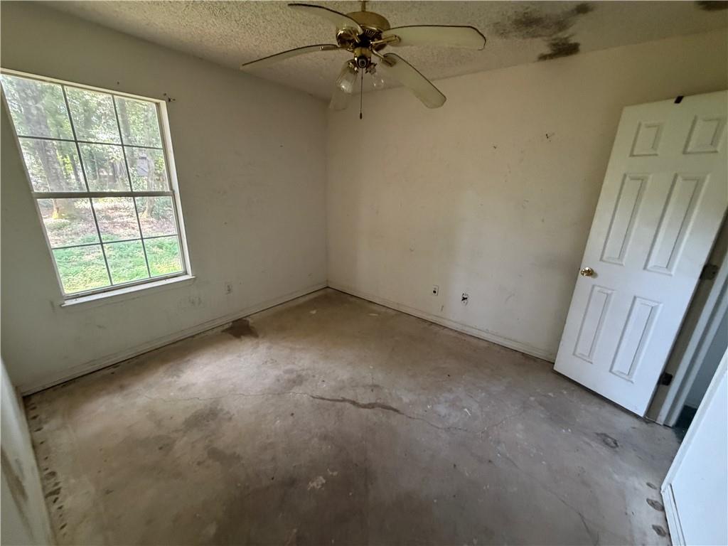 6941 Colonial Terrace