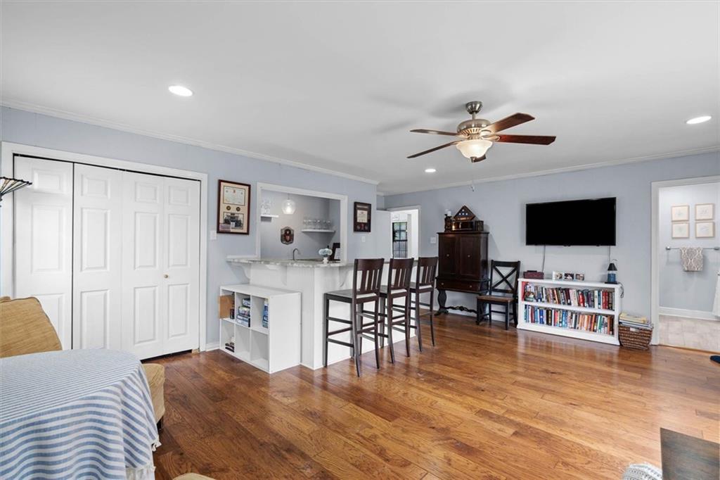 1050 Regal Drive