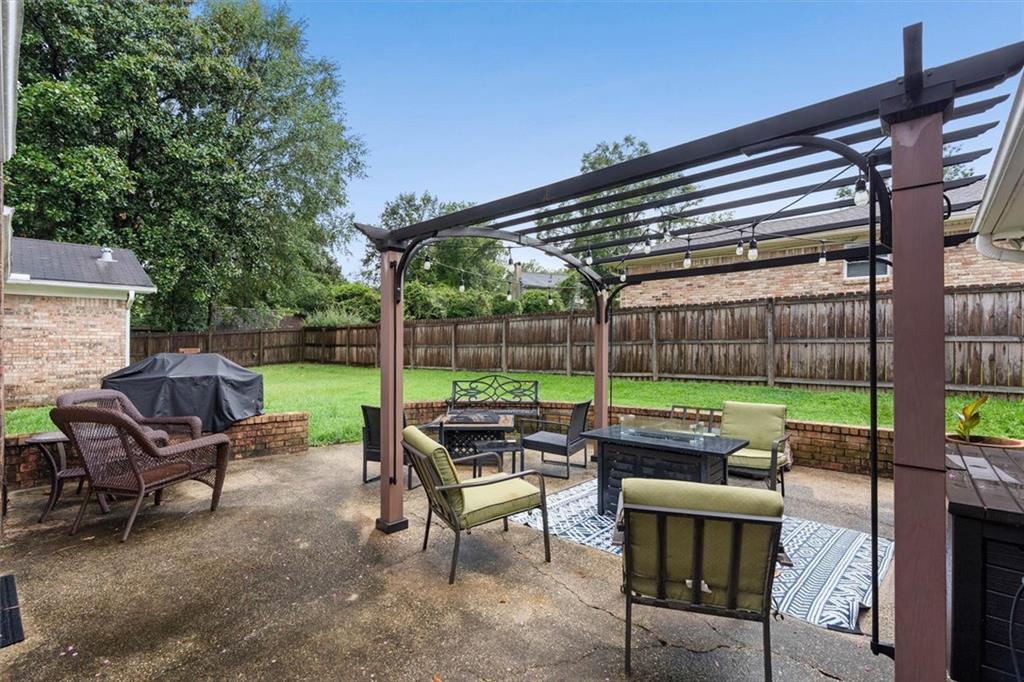 1050 Regal Drive
