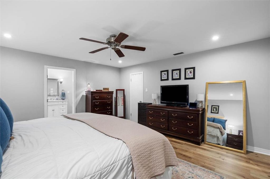 1050 Regal Drive