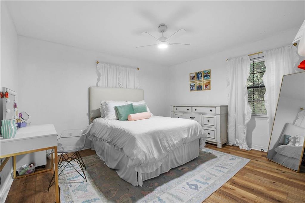 1050 Regal Drive