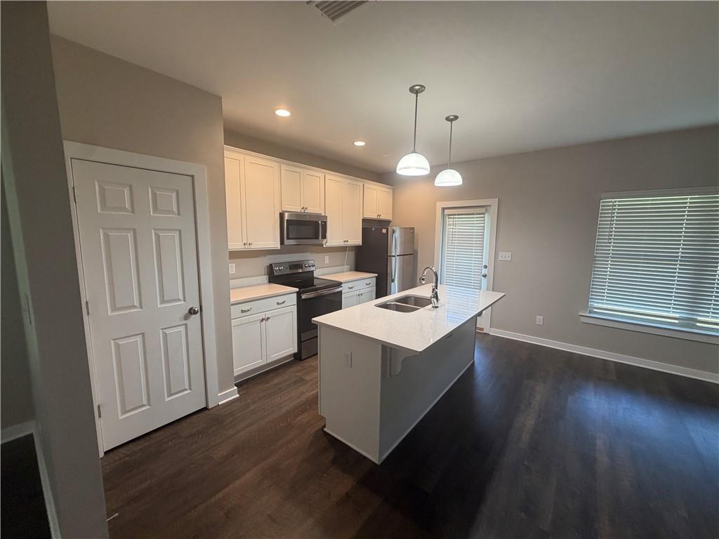 1283 Cater Lee Way