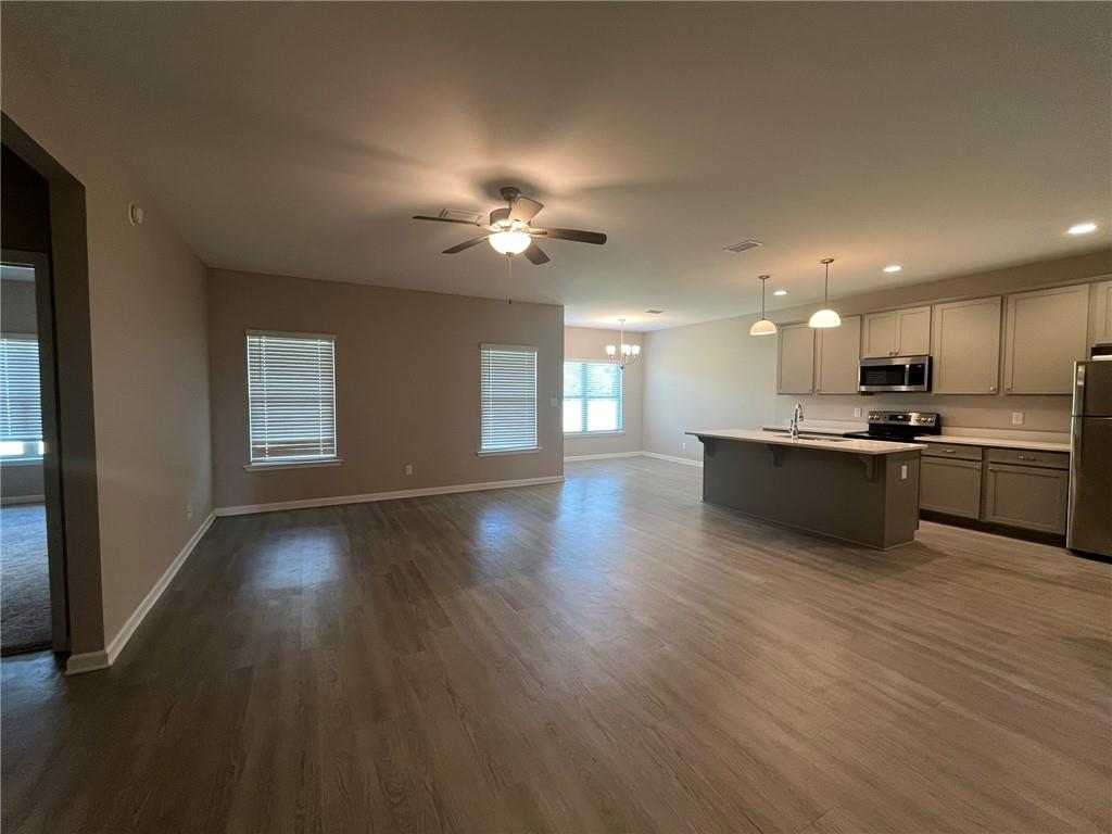 1287 Cater Lee Way