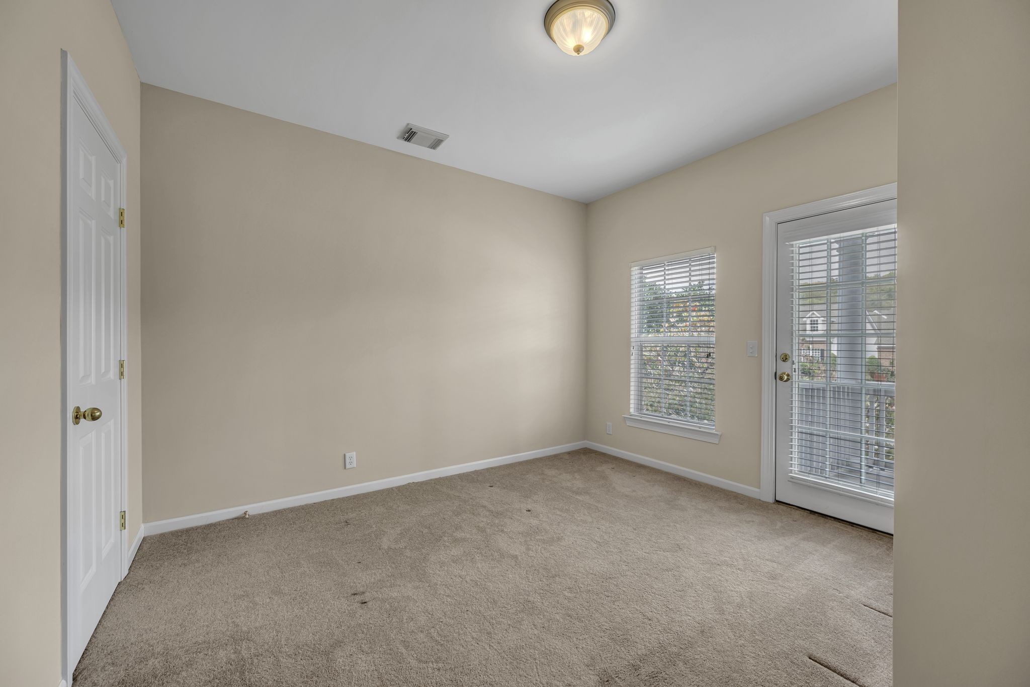 1375 Liberty Pike