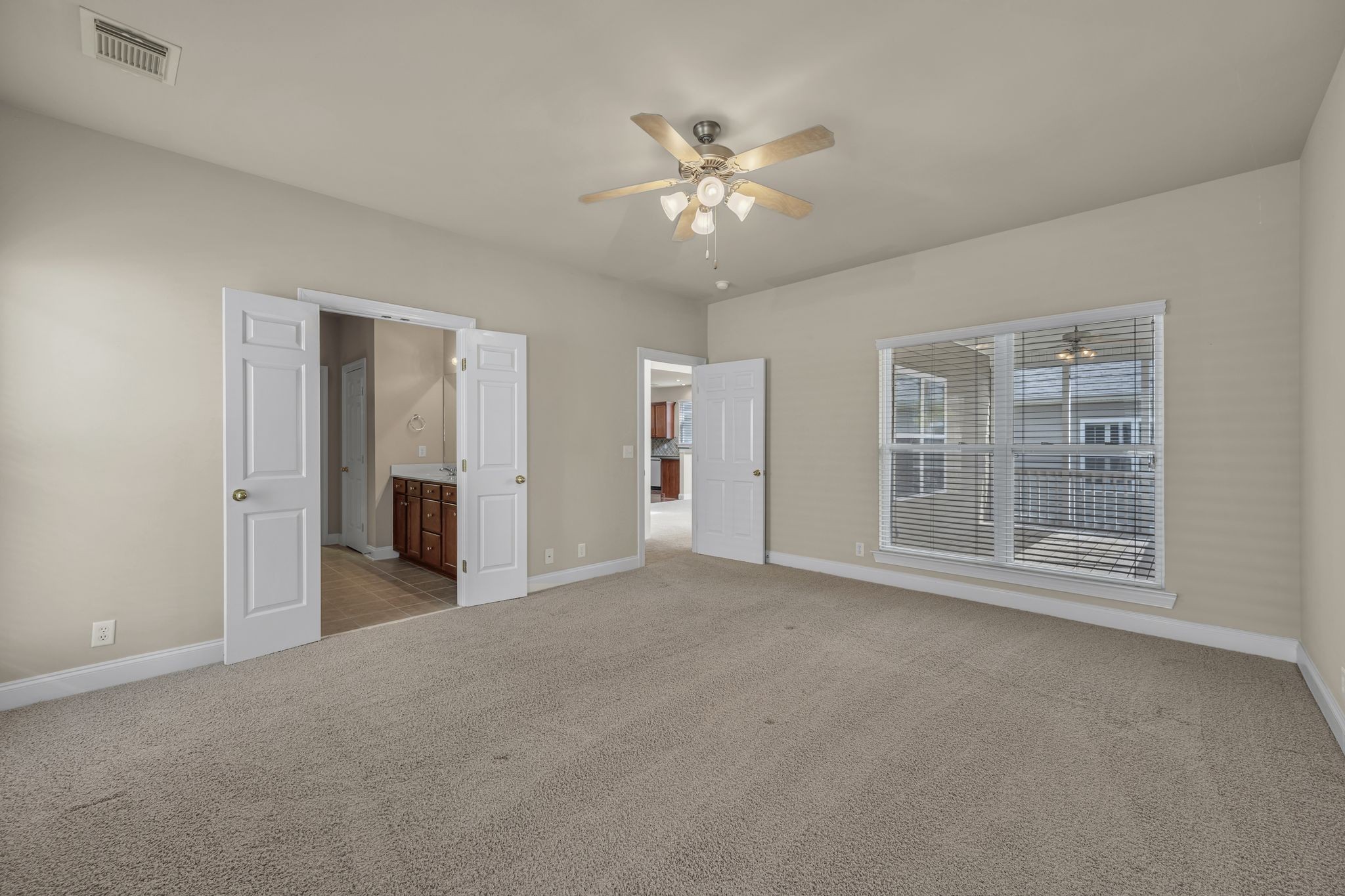 1375 Liberty Pike