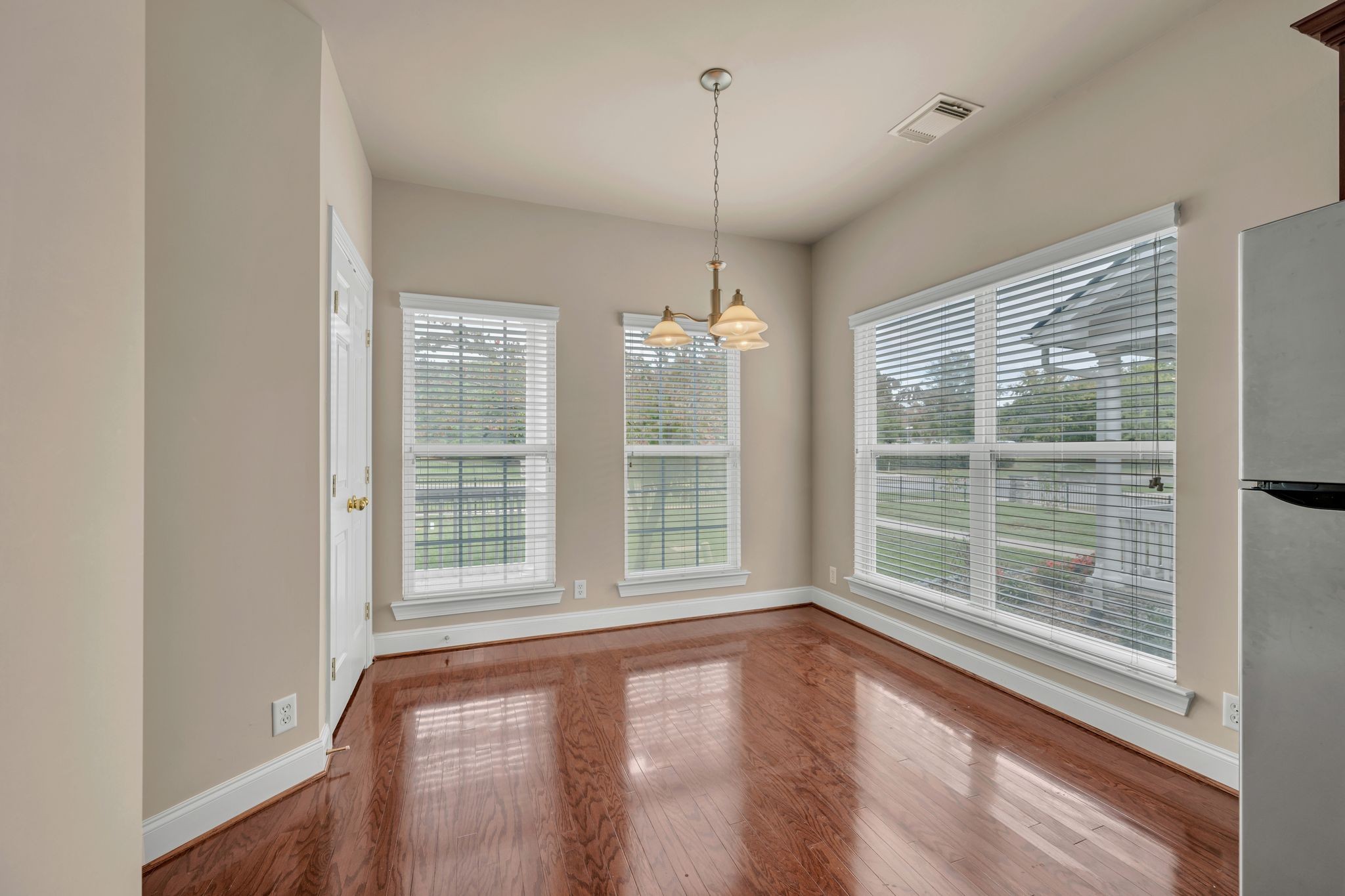 1375 Liberty Pike