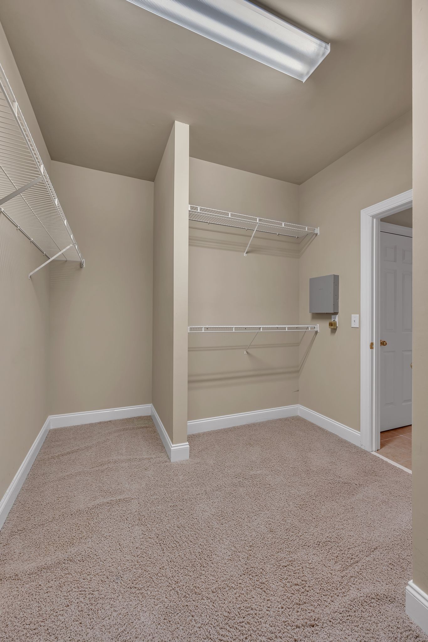 1375 Liberty Pike